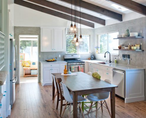 cucina in bianco spazio naturale